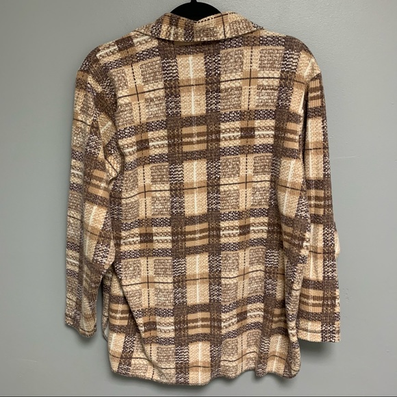 Vintage Neutral Tone Women’s Plaid Button Down - Picture 3 of 8